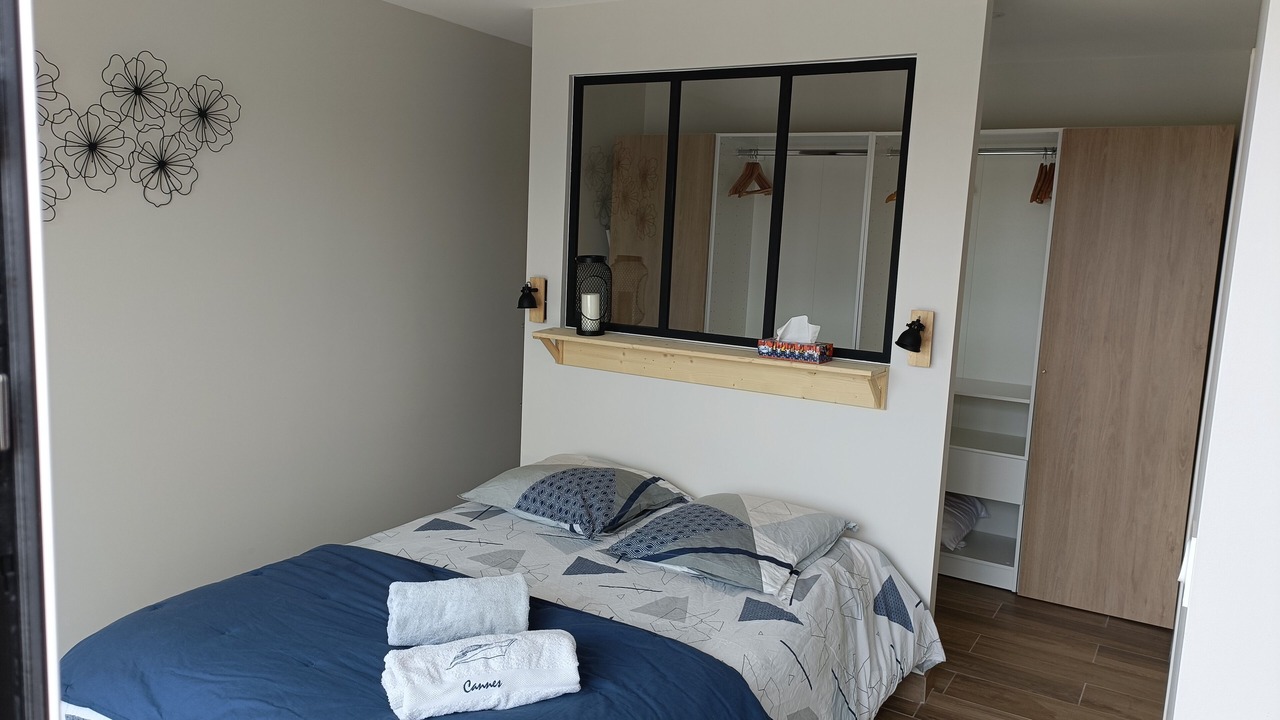 Photo of Bedroom in Arpajon-sur-Cere