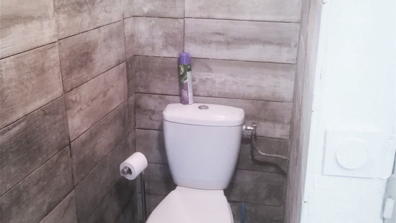 Photo of Bathroom in Vogue