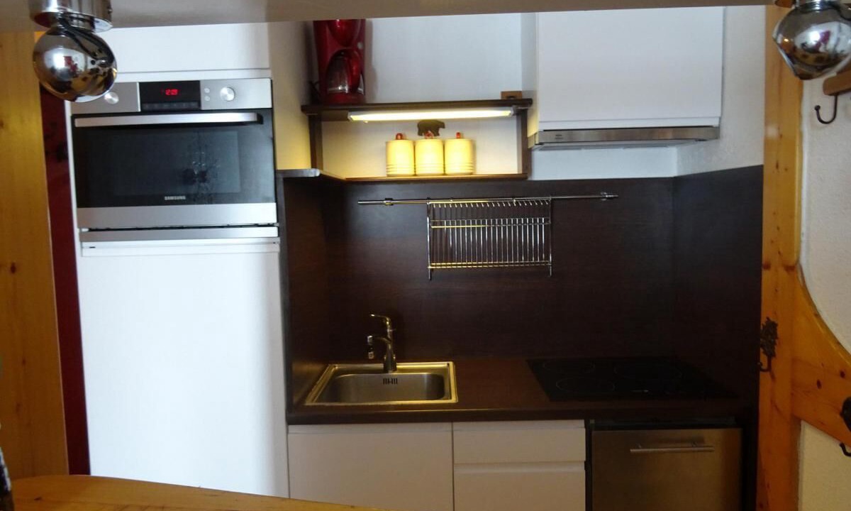 Photo of Kitchen in Arc-2000