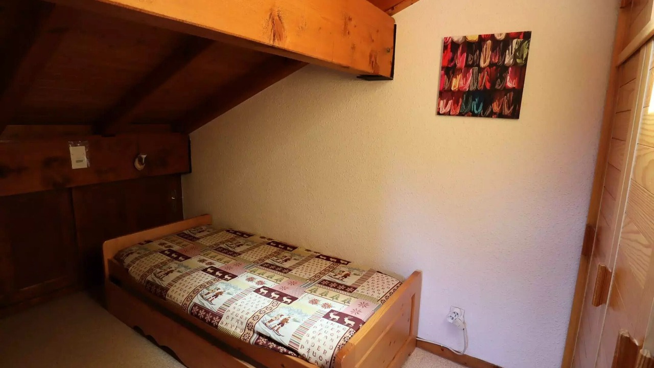 Photo of Bedroom in Areches