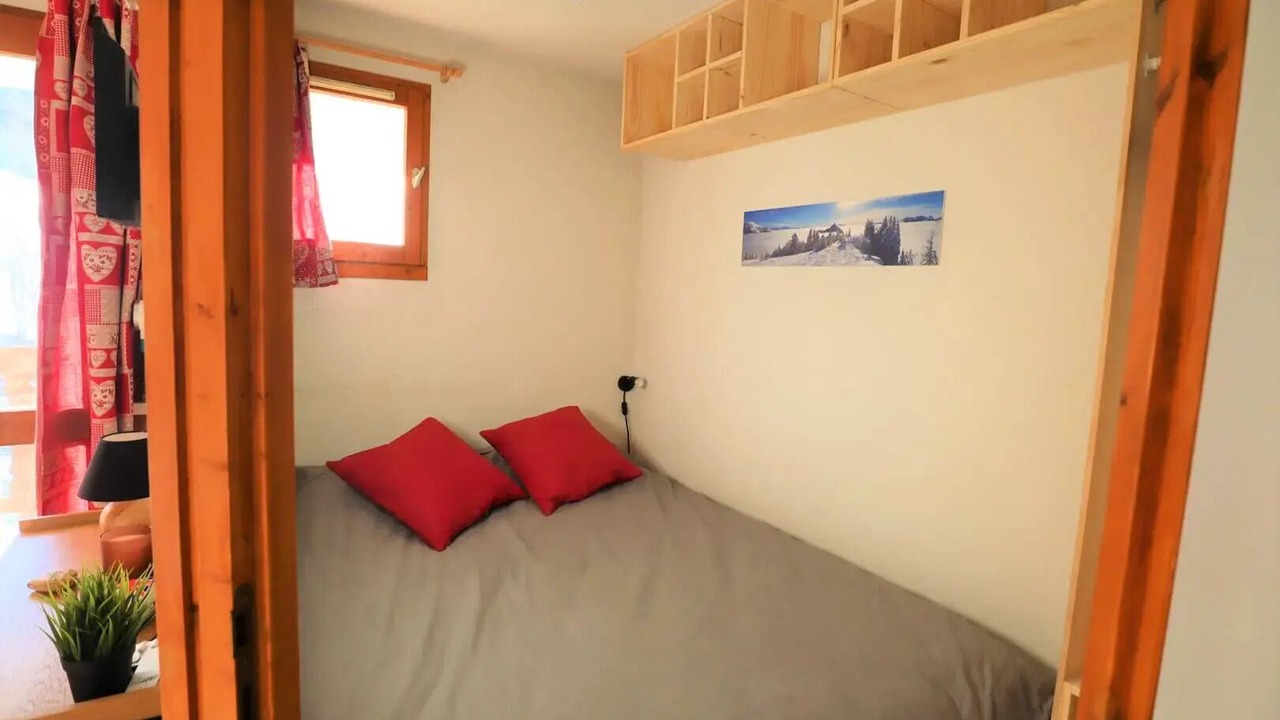 Photo of Bedroom in Areches
