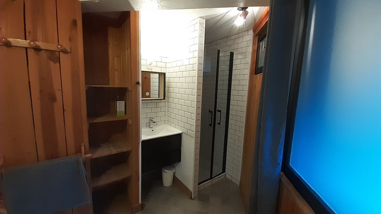 Photo of Bathroom in La Perriere