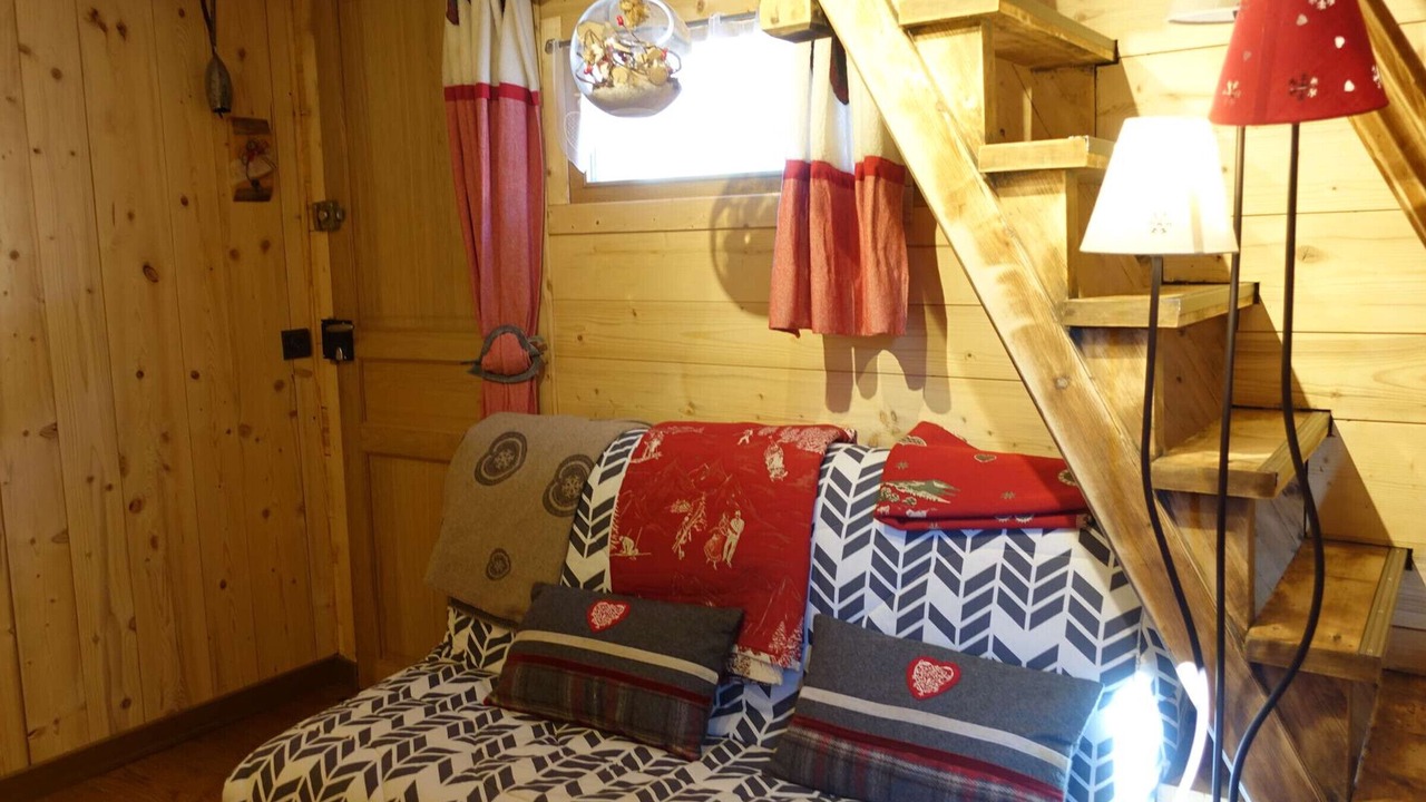 Photo of Bedroom in Areches