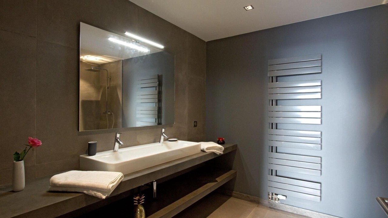Photo of Bathroom in Huez-en-Oisans