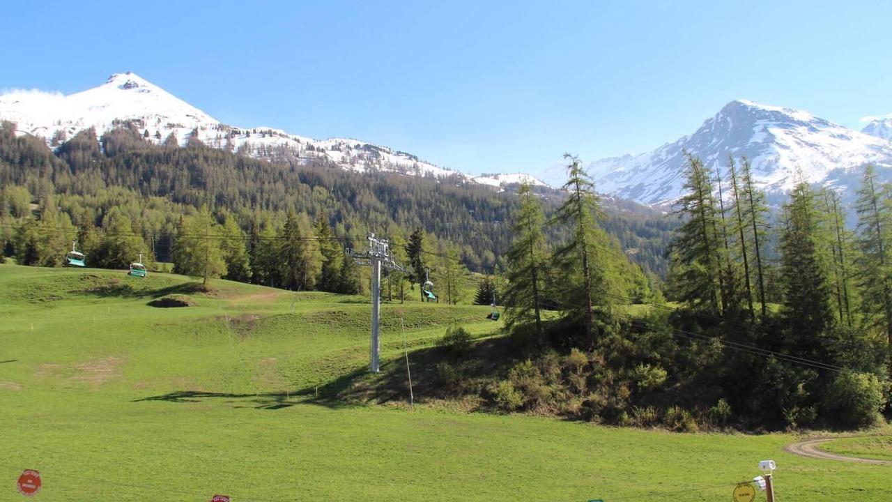 Photo of Others in Lanslevillard