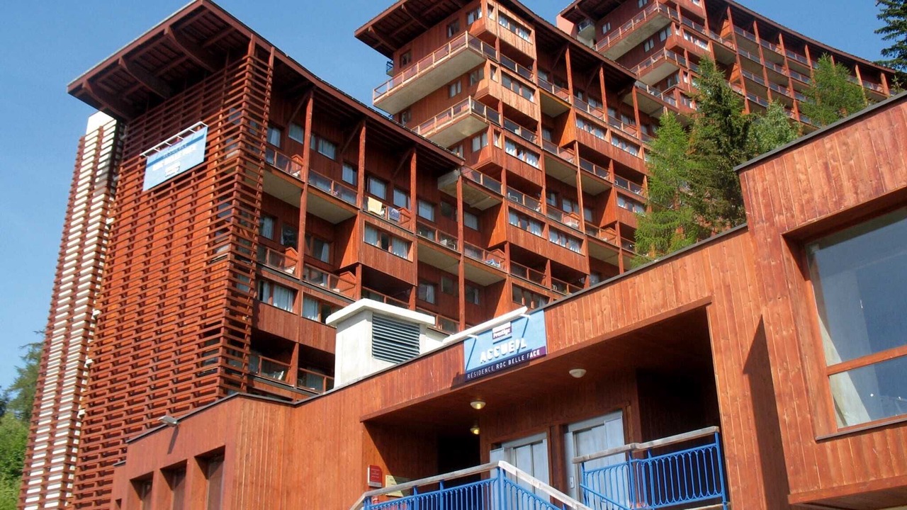 Photo of Outdoor in Arc-1600