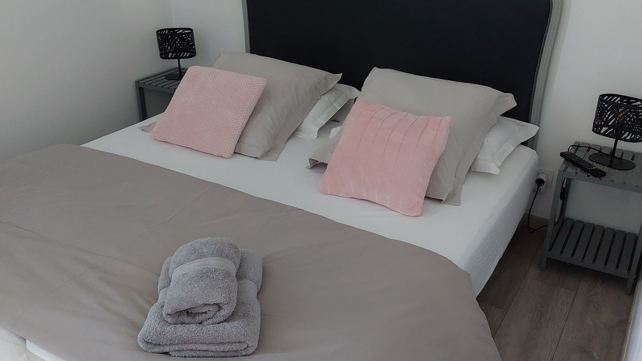 Photo of Bedroom in Saint-Romain-de-Jalionas