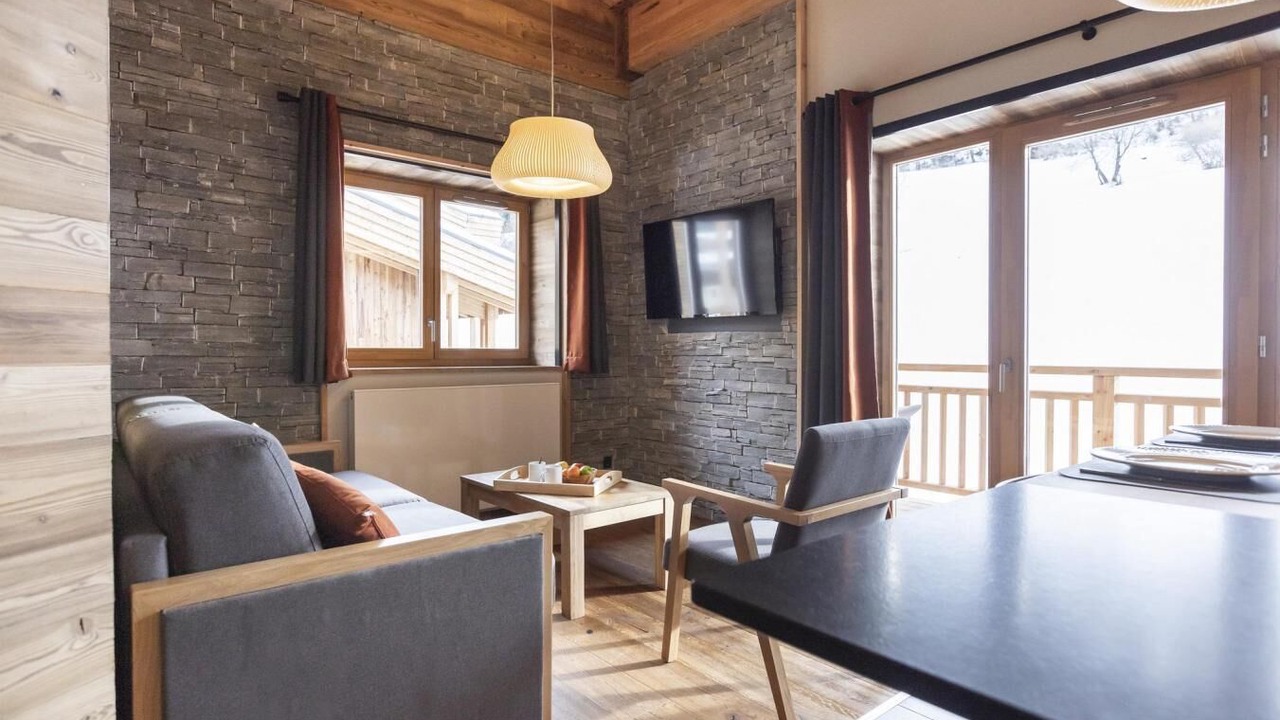Photo of Livingroom in Lanslevillard