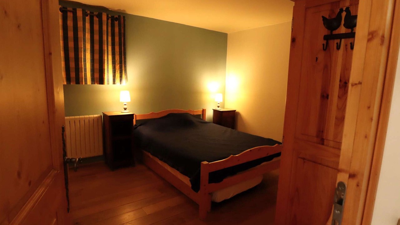 Photo of Bedroom in Areches