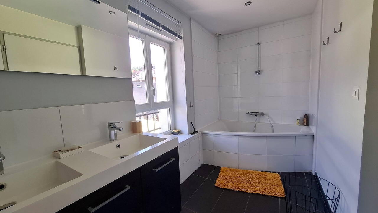 Photo of Bathroom in Aix-les-Bains City Center