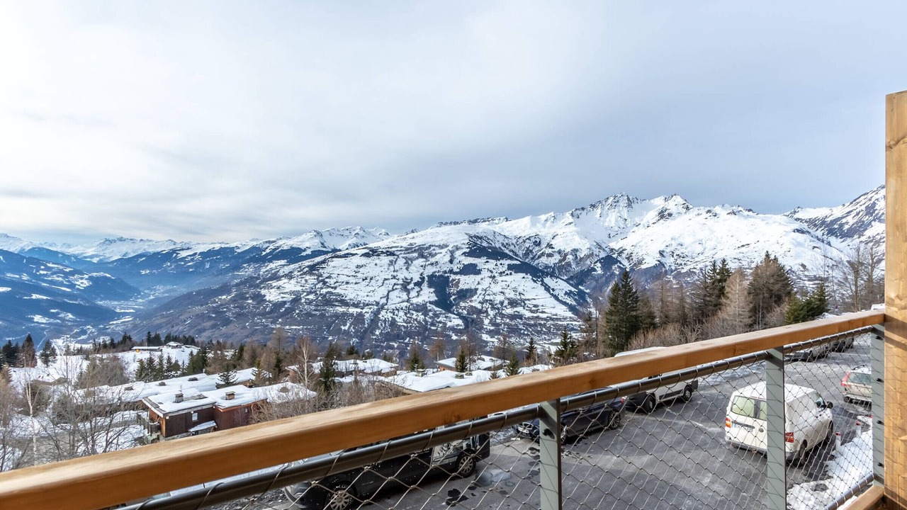 Photo of Outdoor in Arc-1600
