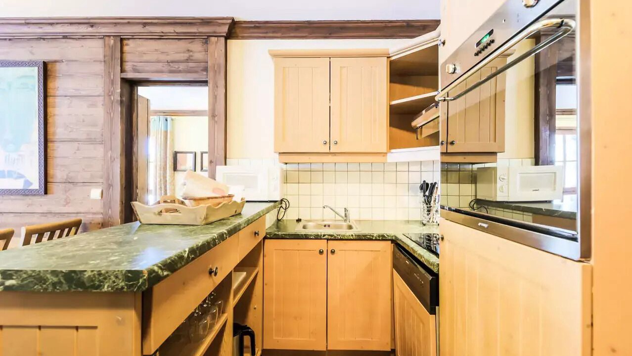 Photo of Kitchen in Arc-1950