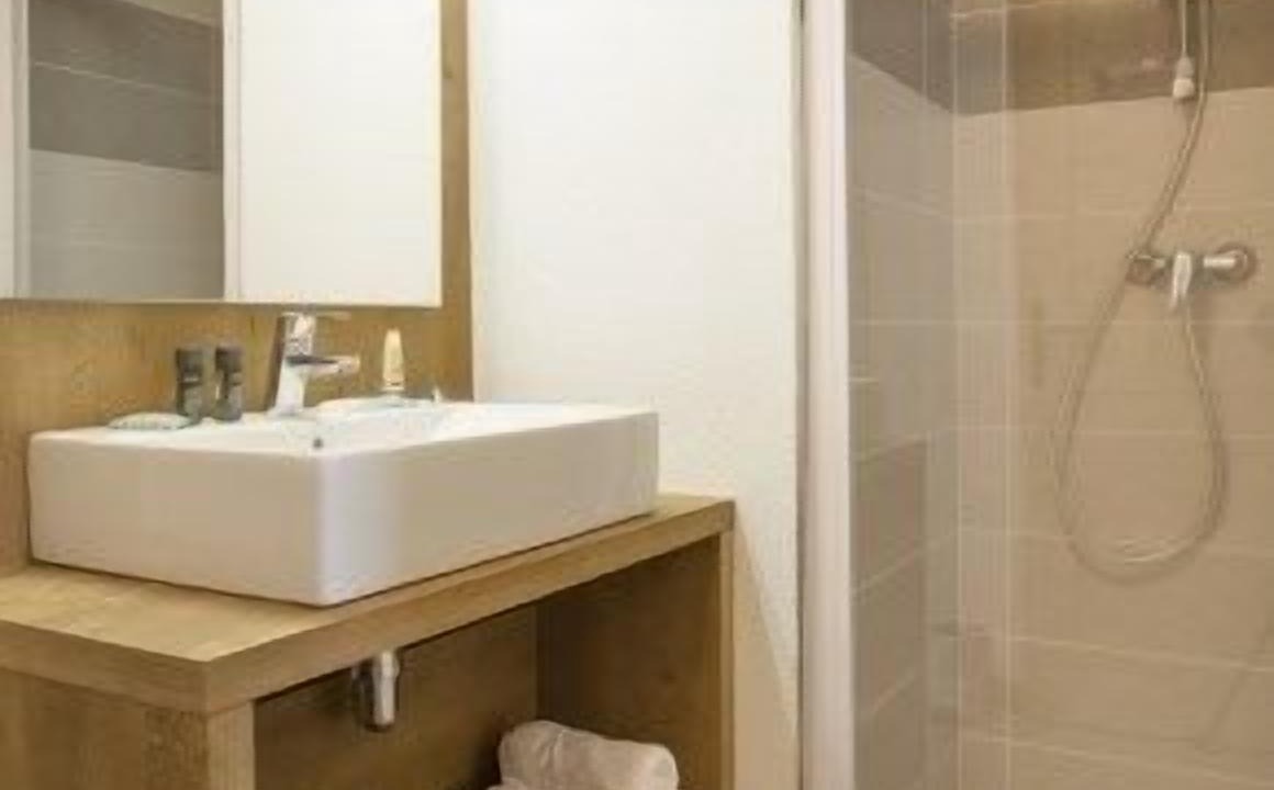 Photo of Bathroom in Beaufort