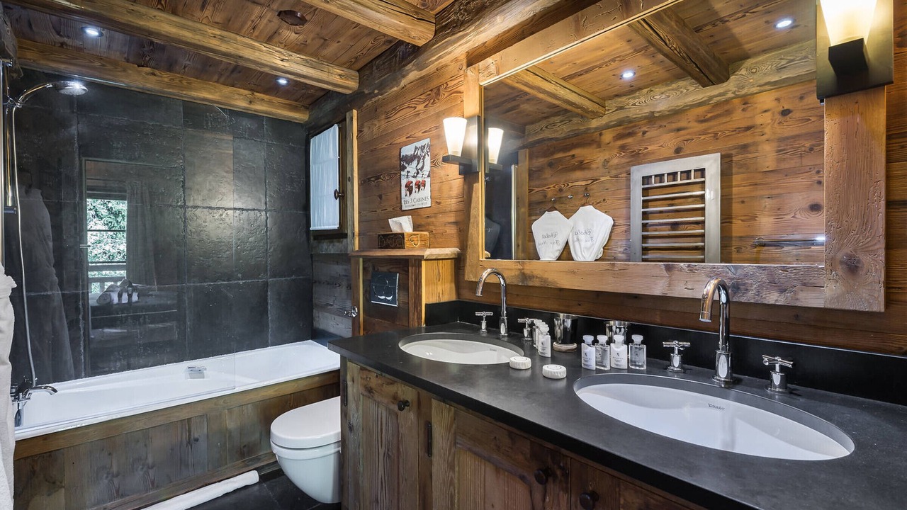 Photo of Bathroom in Courchevel