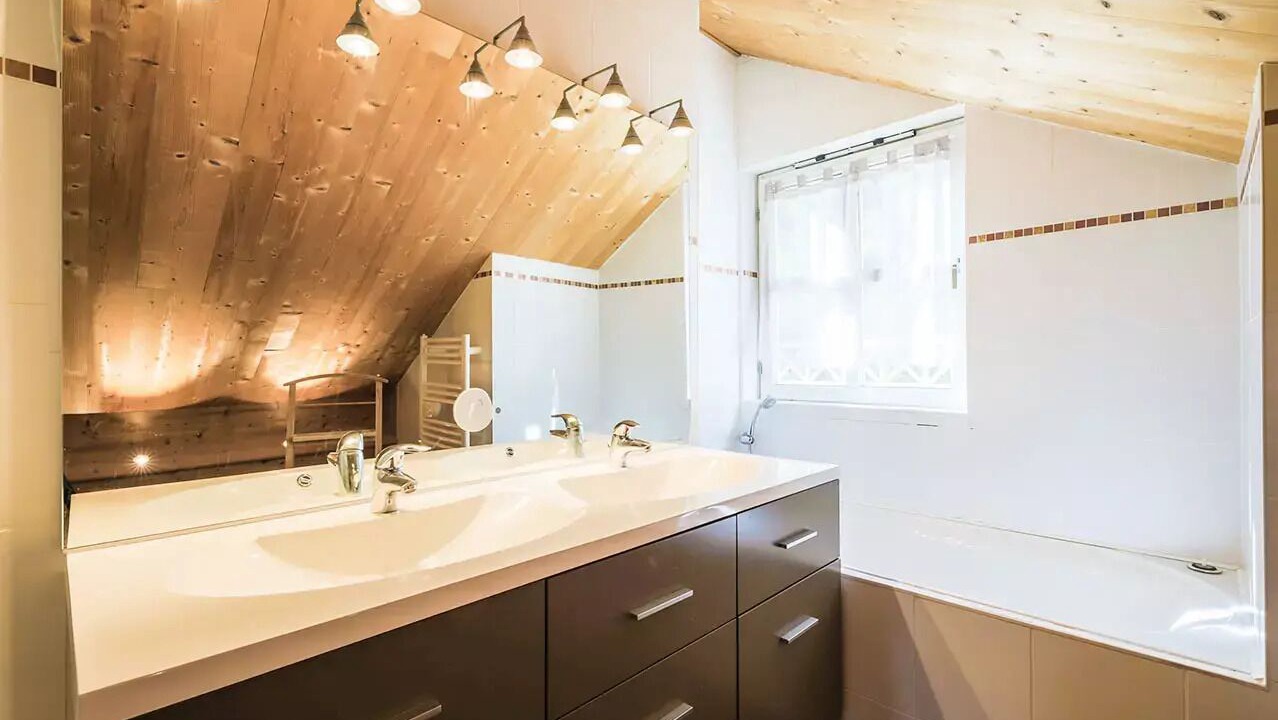 Photo of Bathroom in Flaine