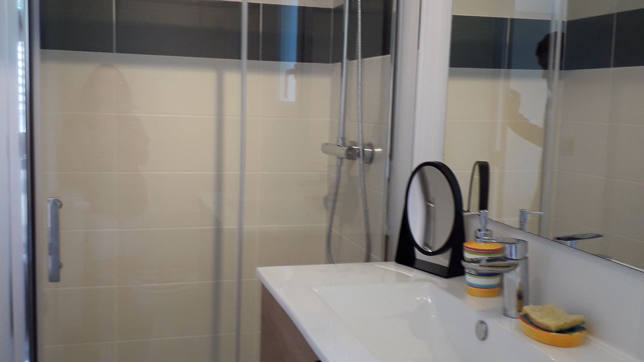 Photo of Bathroom in Arpajon-sur-Cere