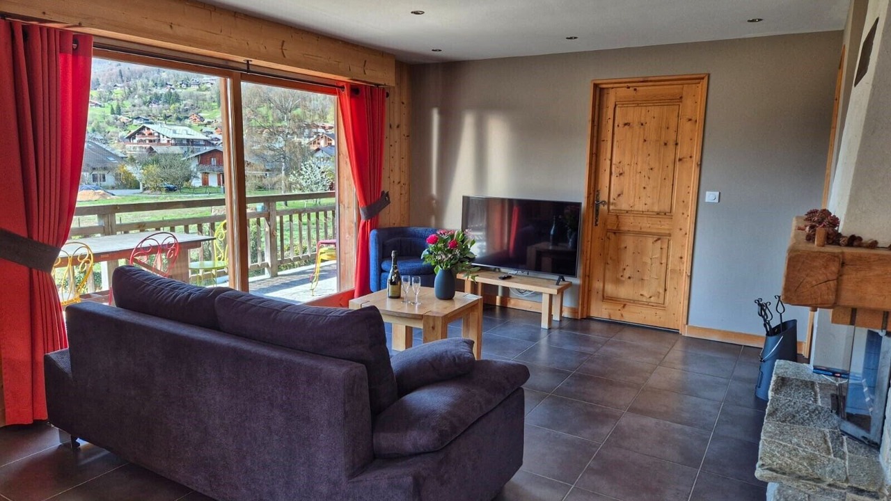 Photo of Livingroom in Samoens