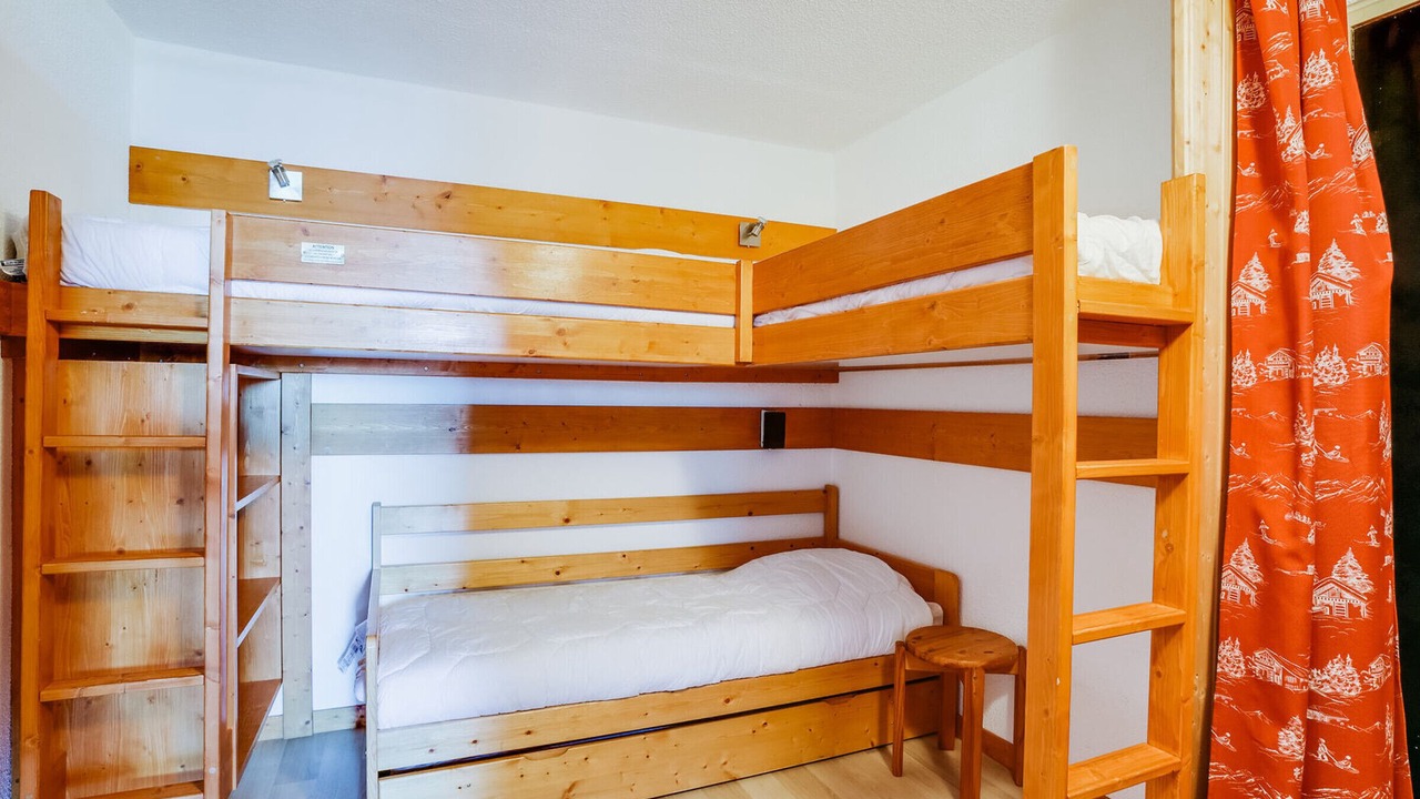 Photo of Bedroom in Arc-1600