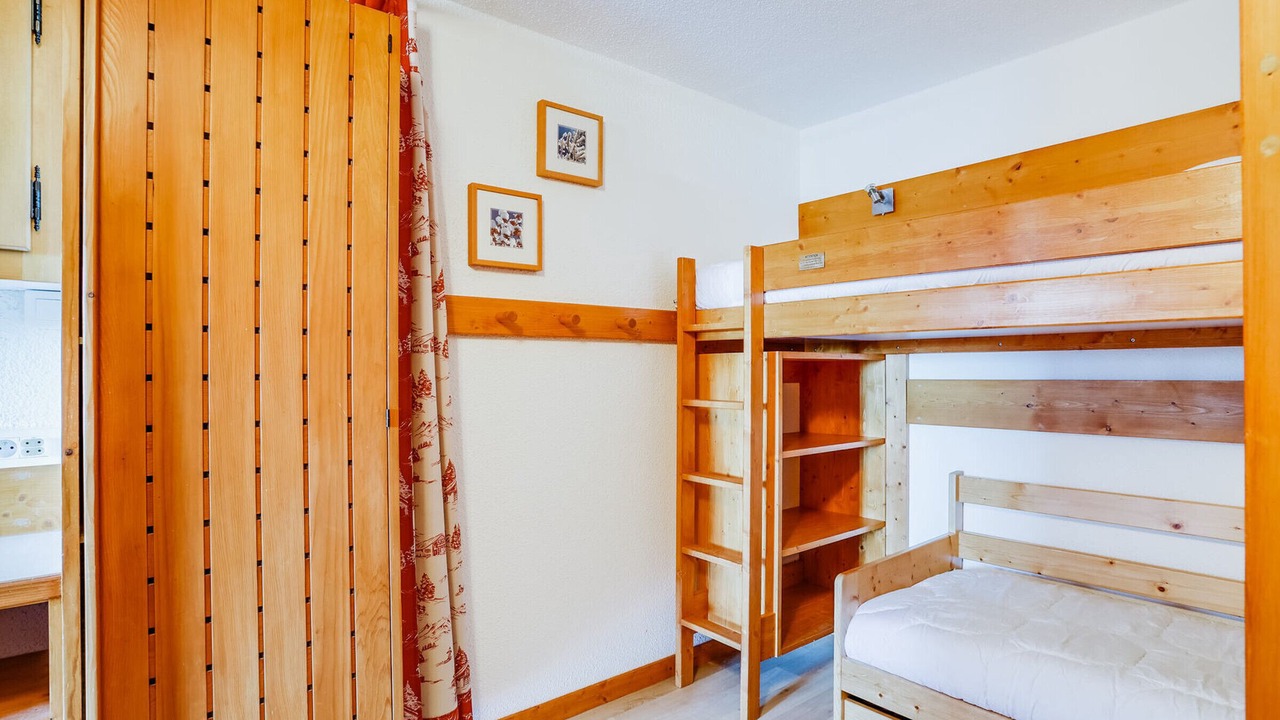 Photo of Bedroom in Arc-1600