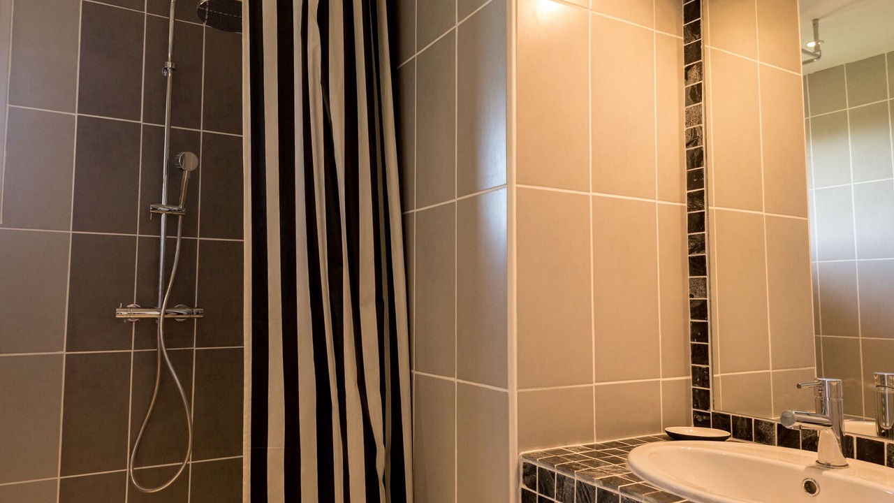 Photo of Bathroom in Teissieres-les-Boulies