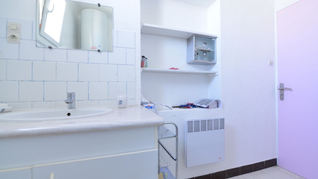Photo of Bathroom in Sorgues
