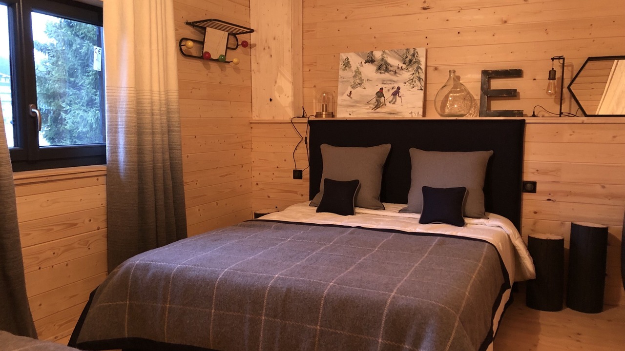 Photo of Bedroom in Premanon