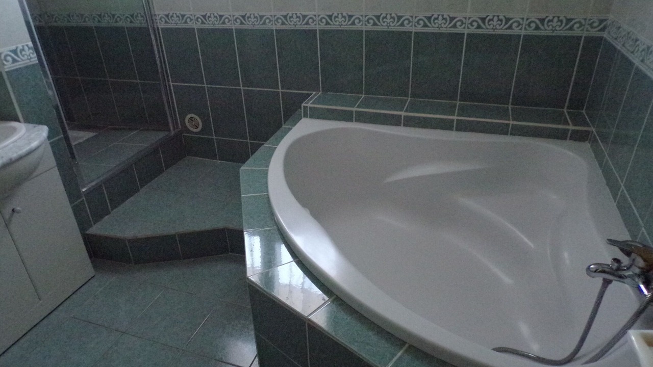 Photo of Bathroom in Lachapelle-sous-Aubenas