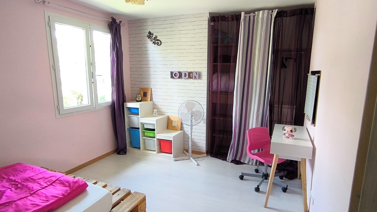 Photo of Bedroom in Capdenac
