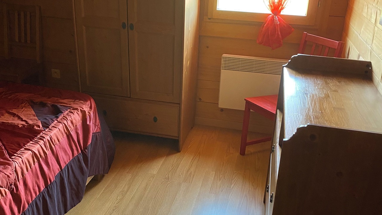 Photo of Bedroom in Prenovel