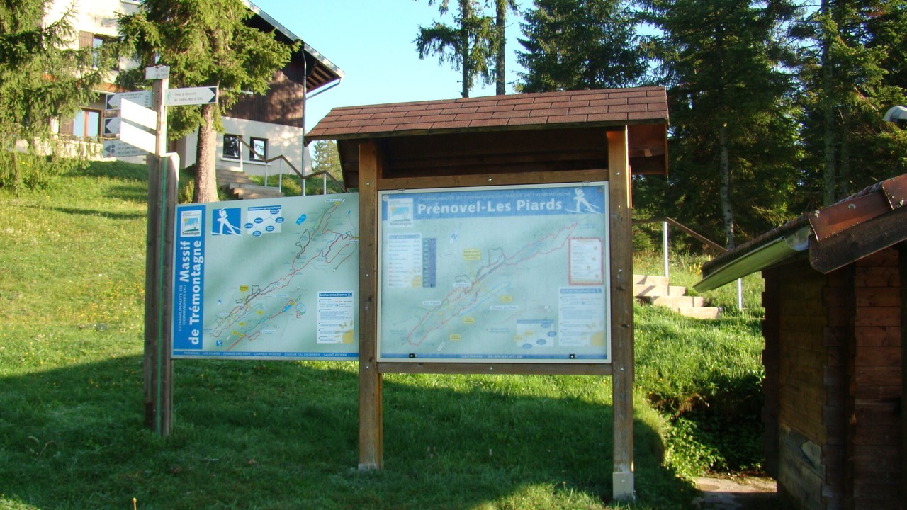 Photo of Outdoor in Prenovel