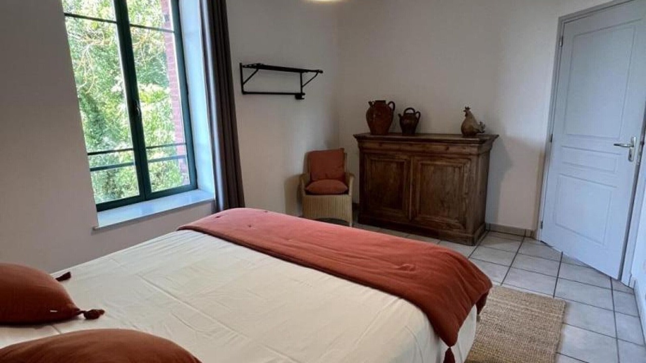 Photo of Bedroom in Saint-Just-la-Pendue