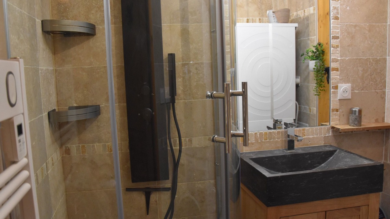 Photo of Bathroom in Pralognan-la-Vanoise