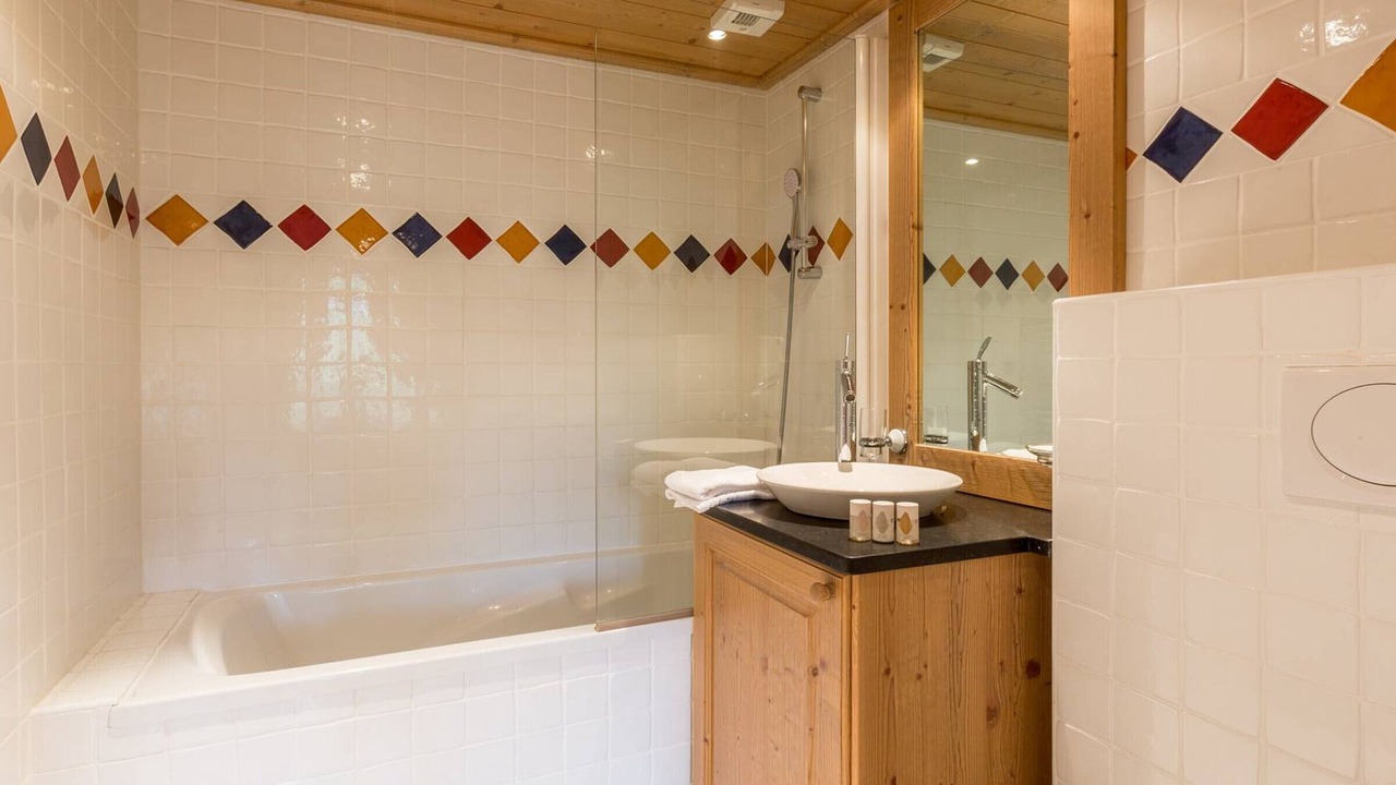 Photo of Bathroom in Saint-Martin-de-Belleville