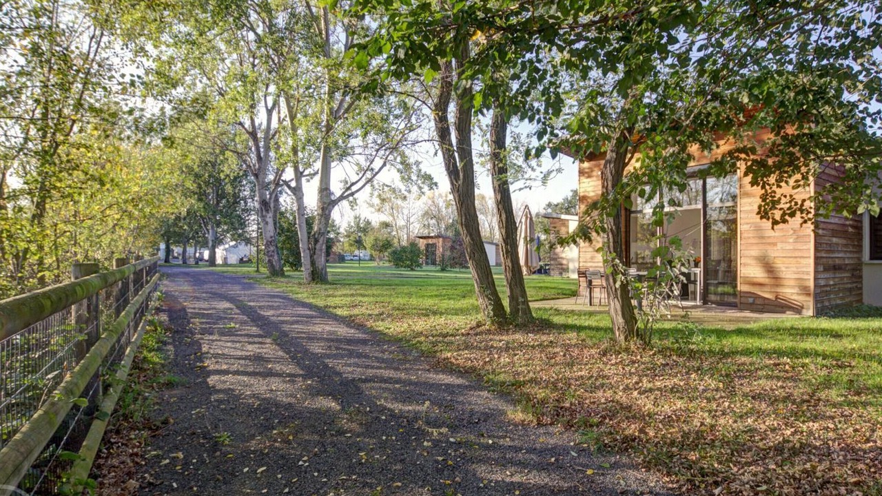 Photo of Outdoor in Veauchette