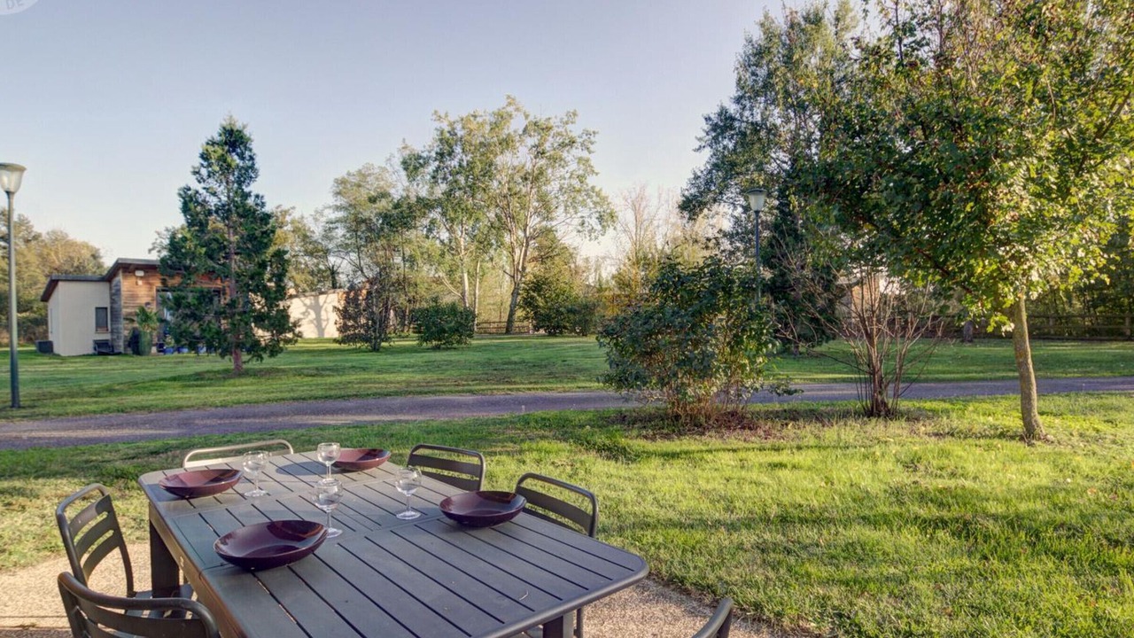 Photo of Outdoor in Veauchette