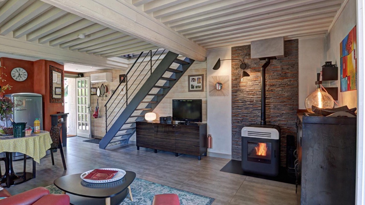 Photo of Livingroom in Chagnon