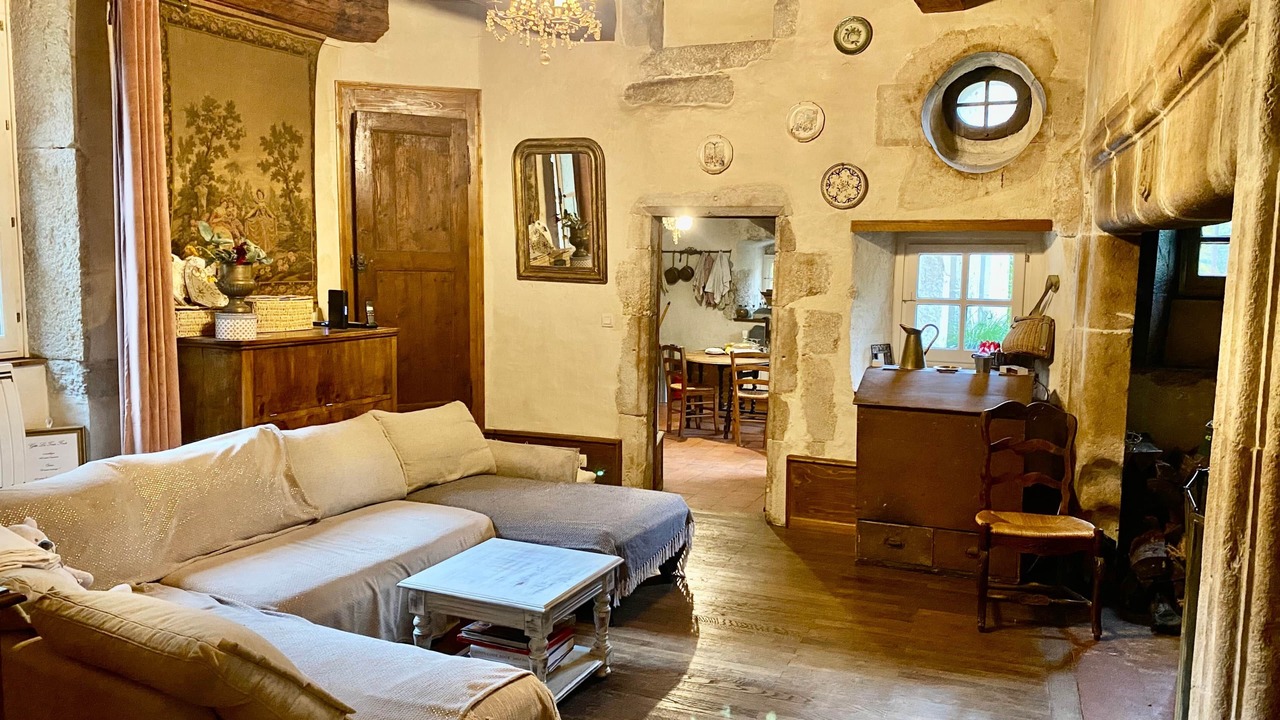 Photo of Livingroom in Montanges