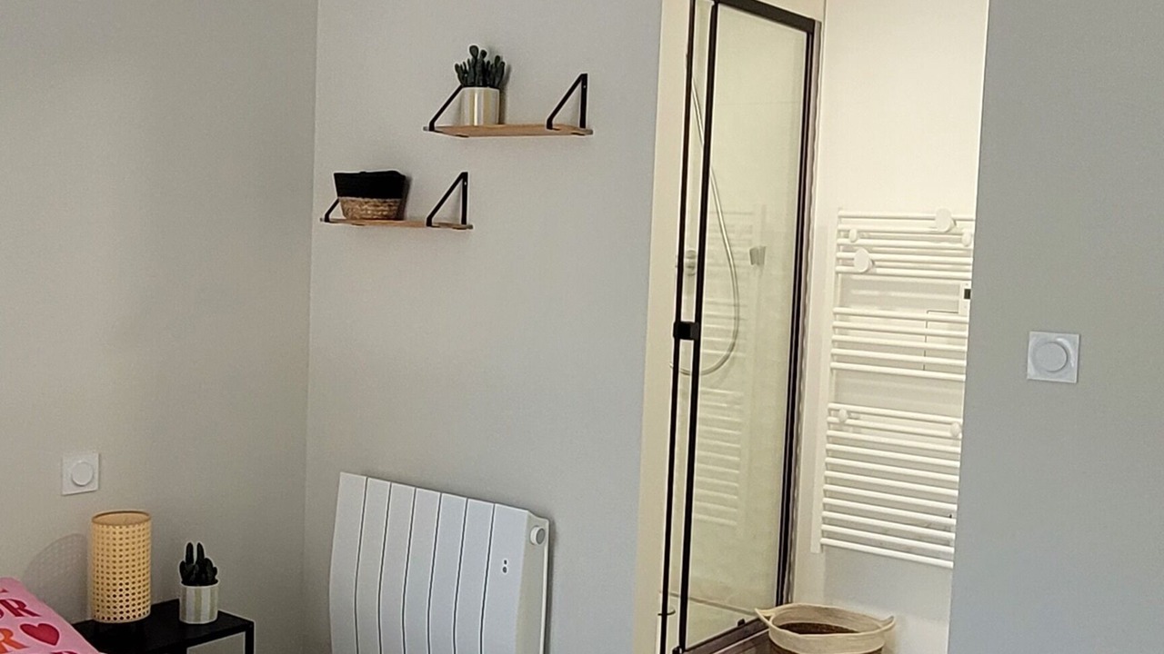 Photo of Bedroom in Saint-Jacques-des-Blats