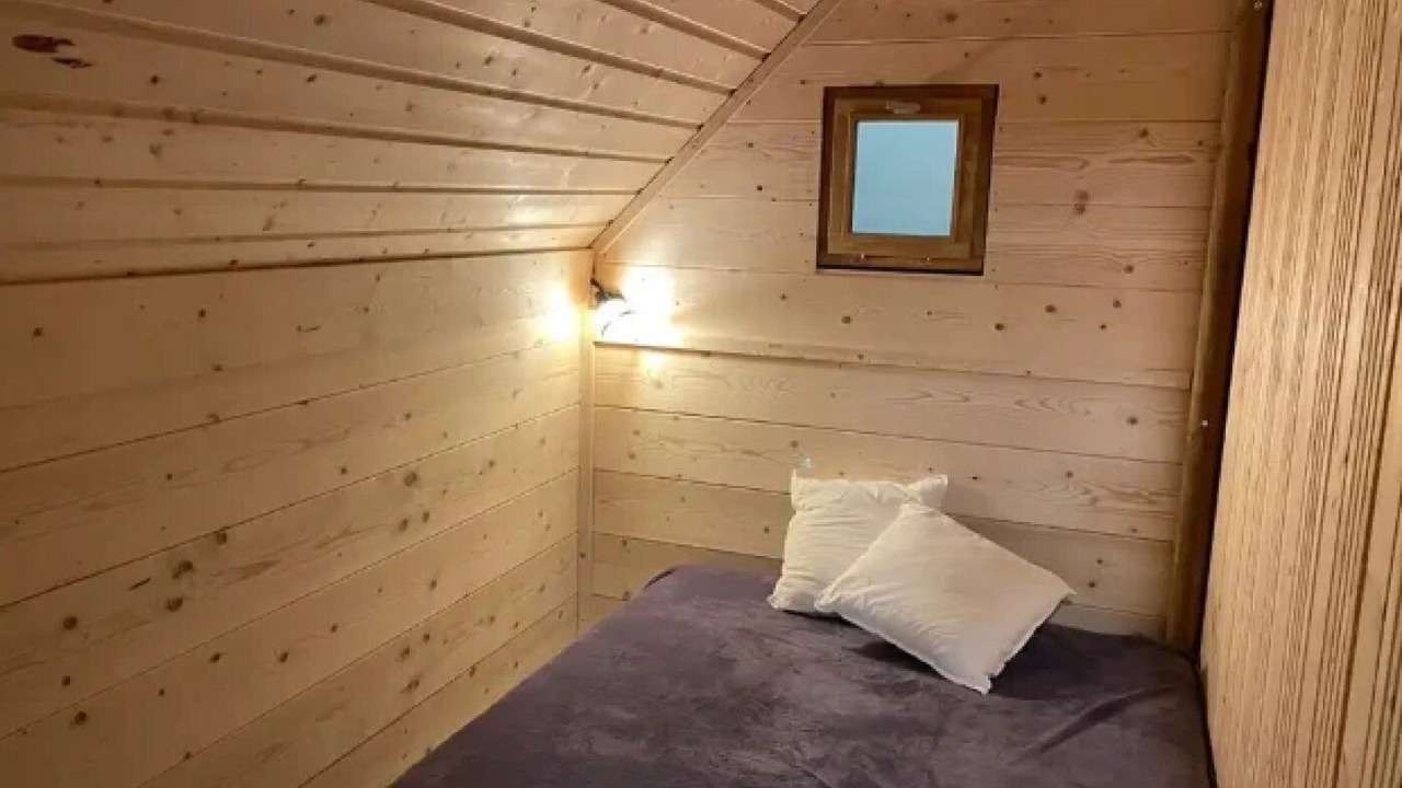 Photo of Bedroom in Chezery Forens