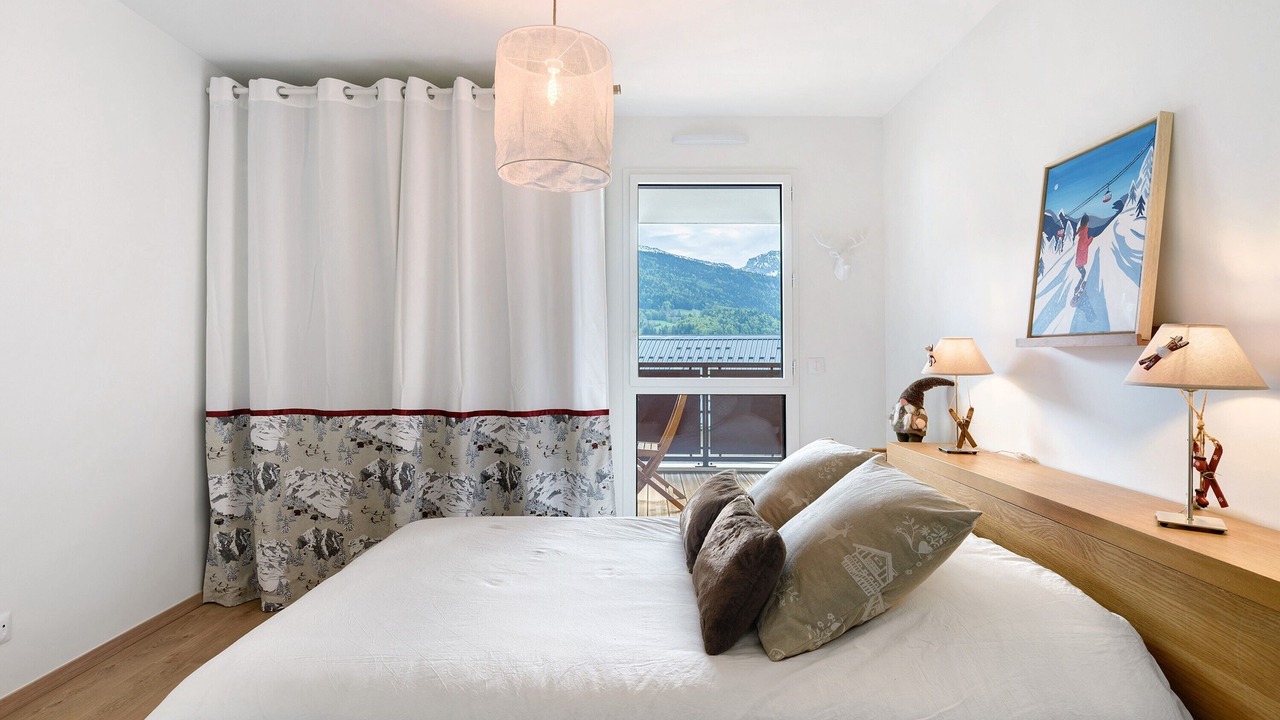 Photo of Bedroom in Lans-en-Vercors