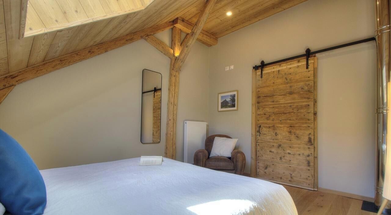 Photo of Bedroom in Chezery Forens