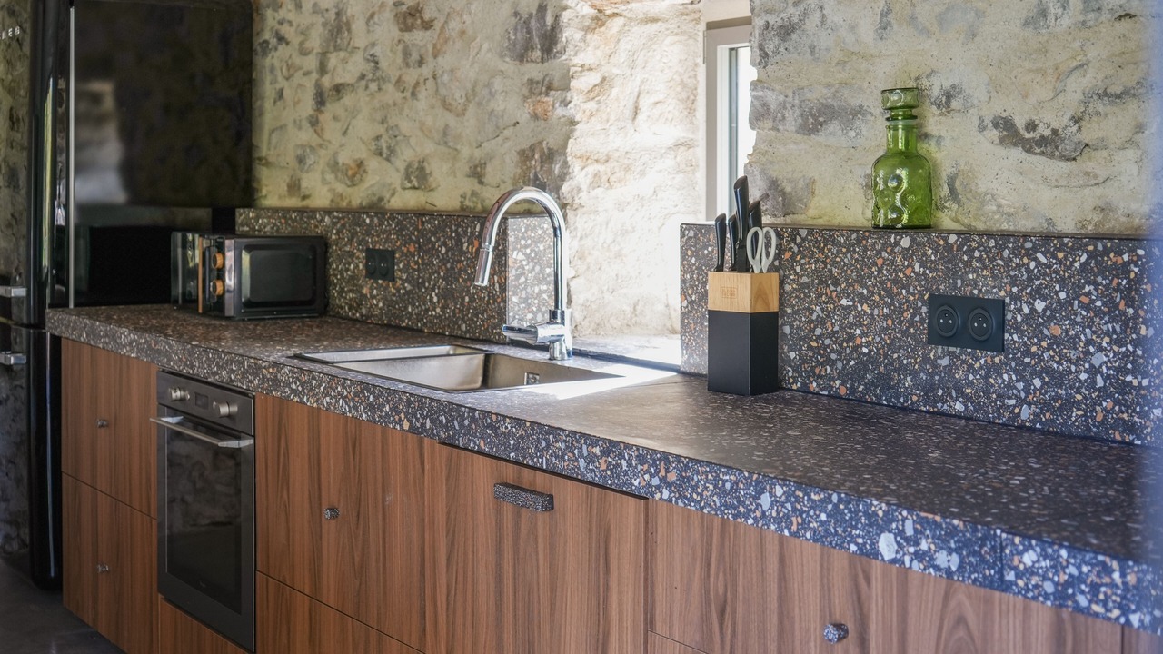 Photo of Kitchen in Vinezac