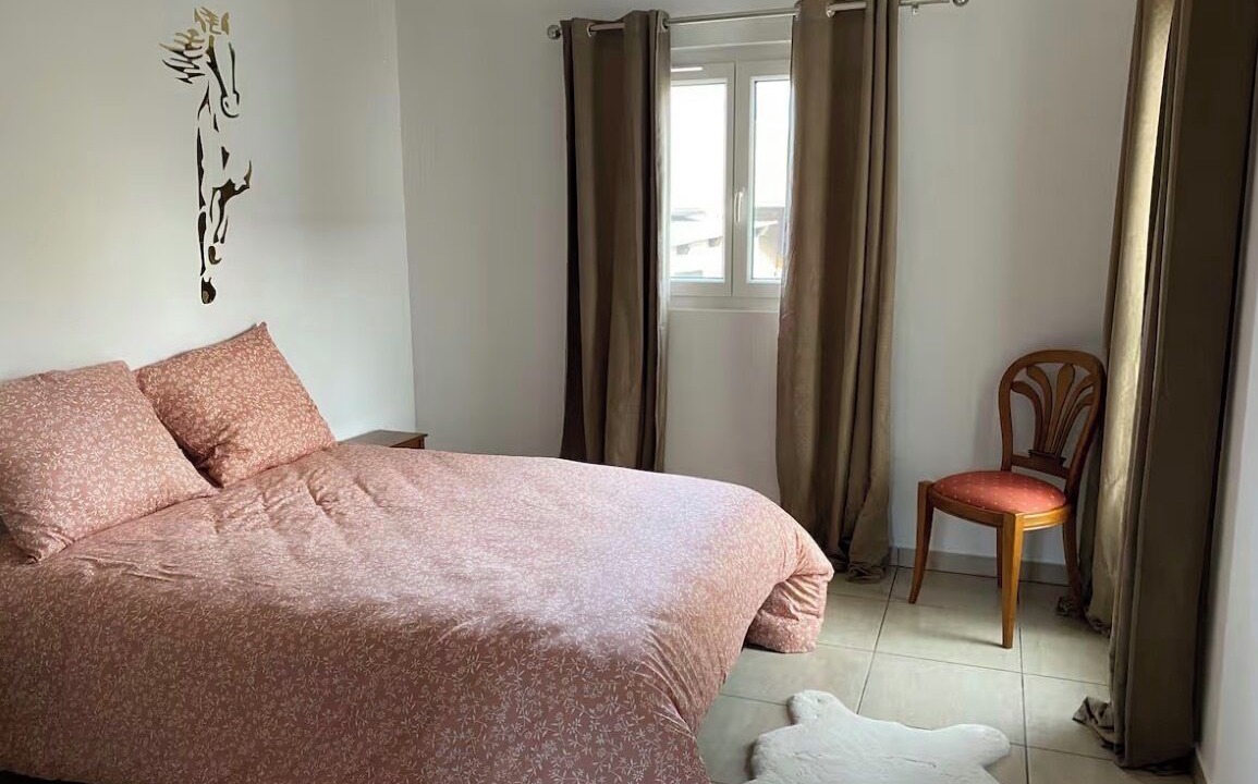 Photo of Bedroom in Vetraz-Monthoux