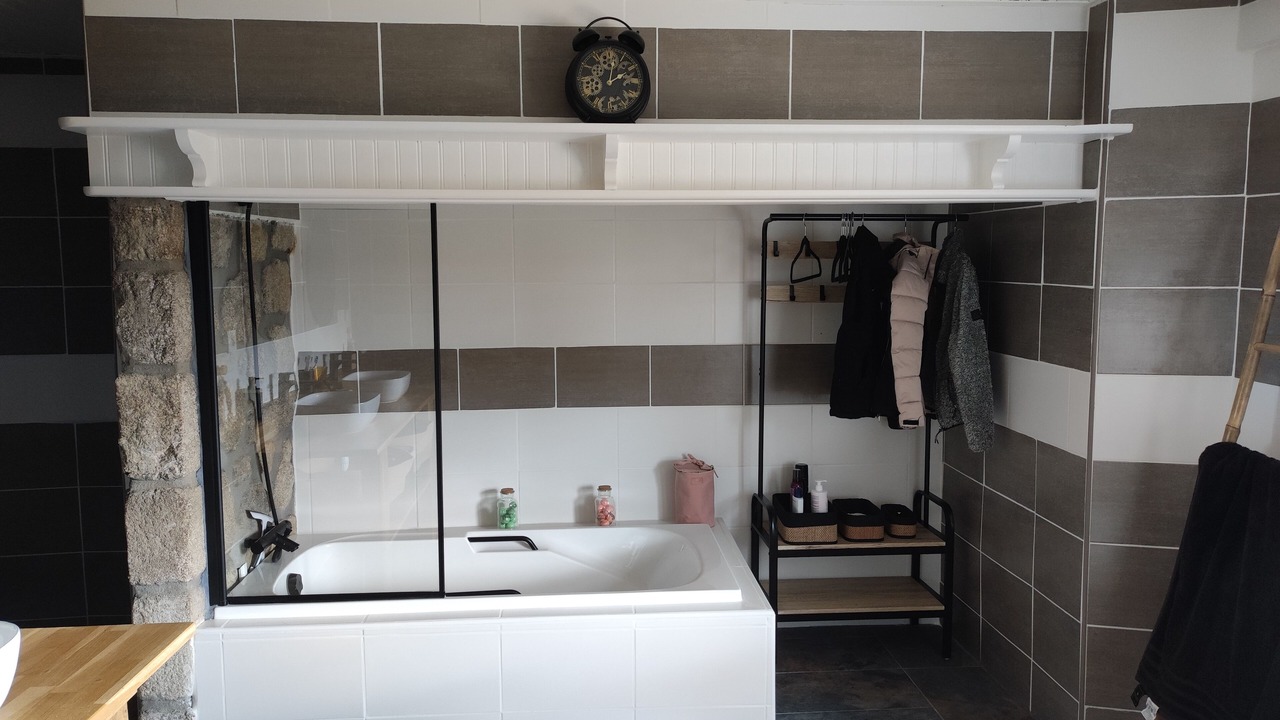 Photo of Bathroom in Lacapelle-del-Fraisse