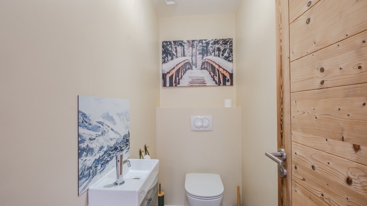 Photo of Bathroom in Neydens