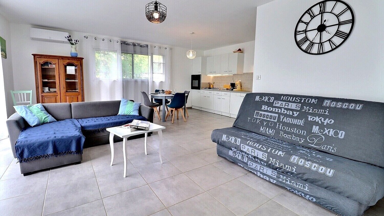 Photo of Livingroom in Chauzon