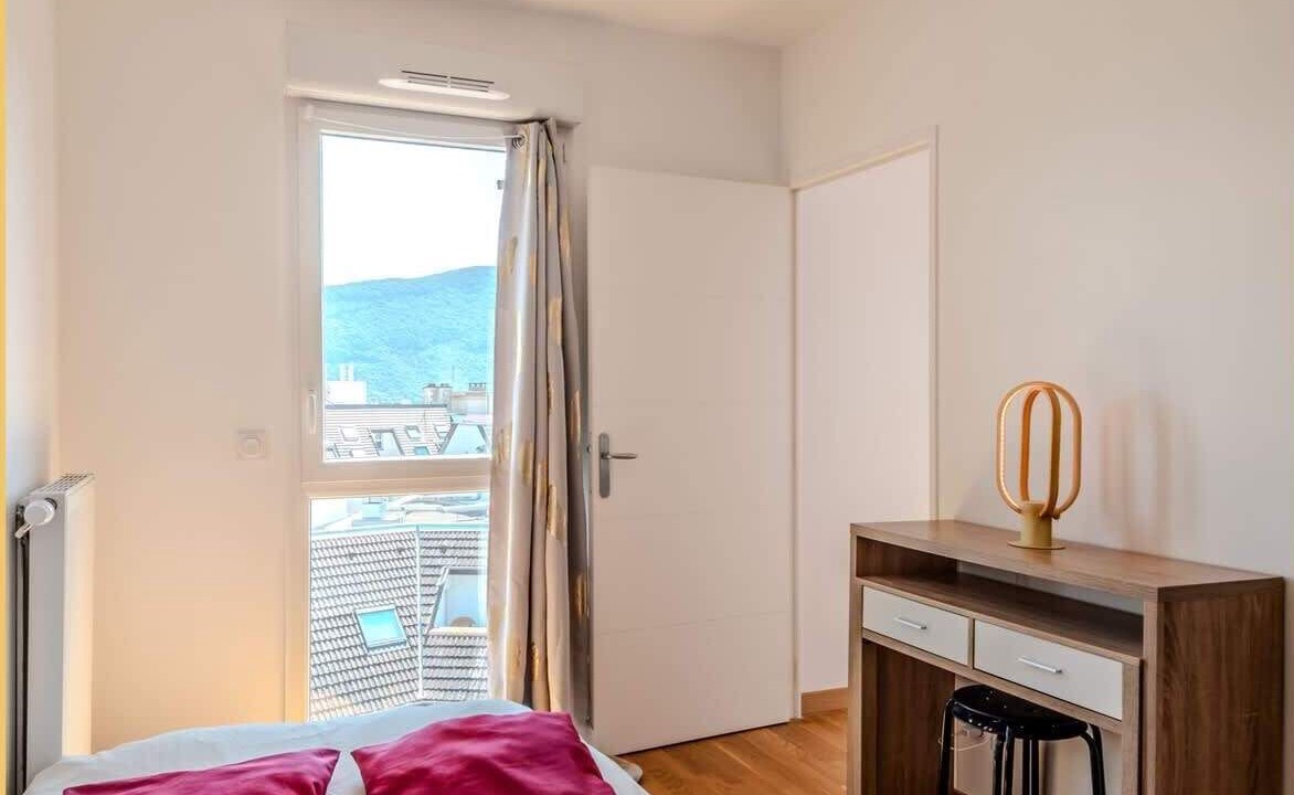 Photo of Bedroom in Ambilly