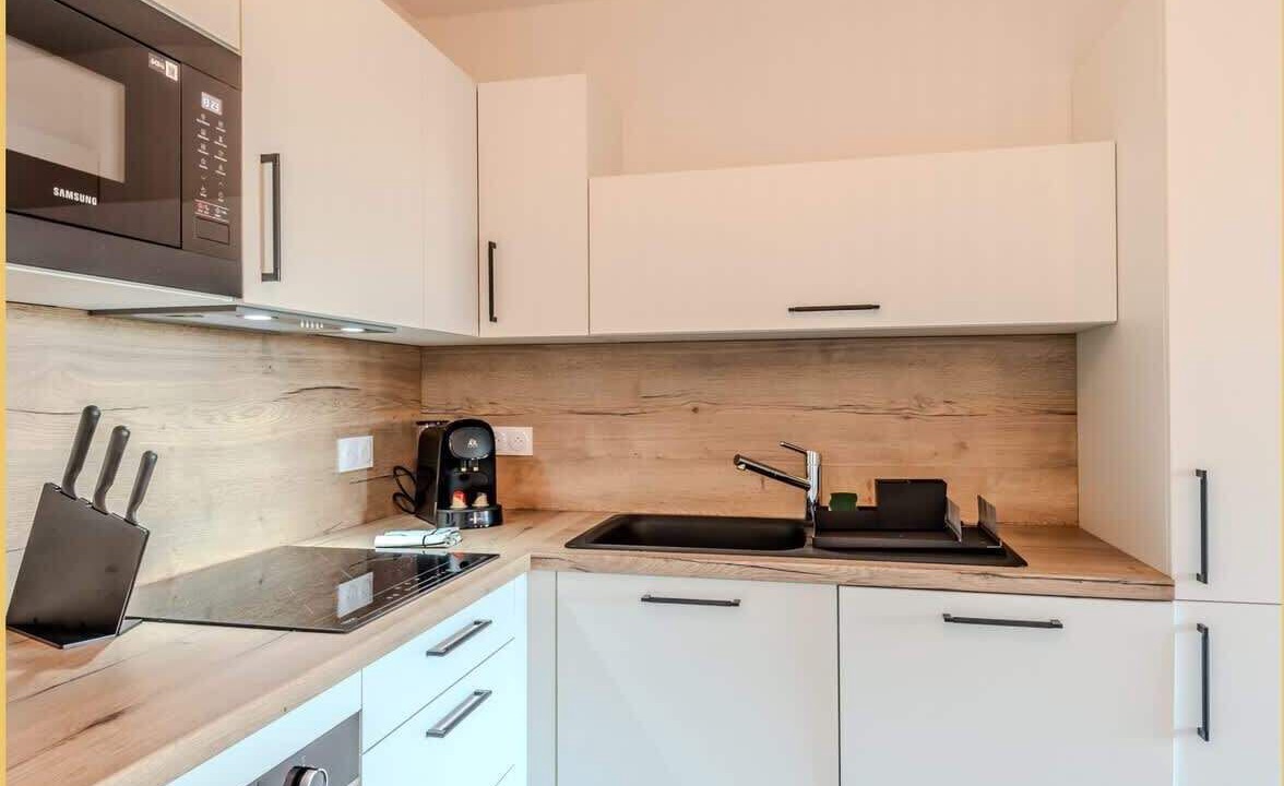 Photo of Kitchen in Ville-la-Grand