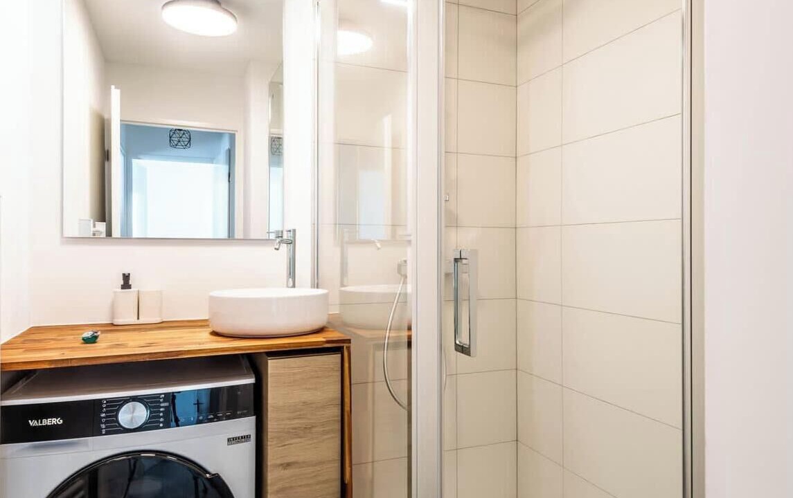 Photo of Bathroom in Ville-la-Grand