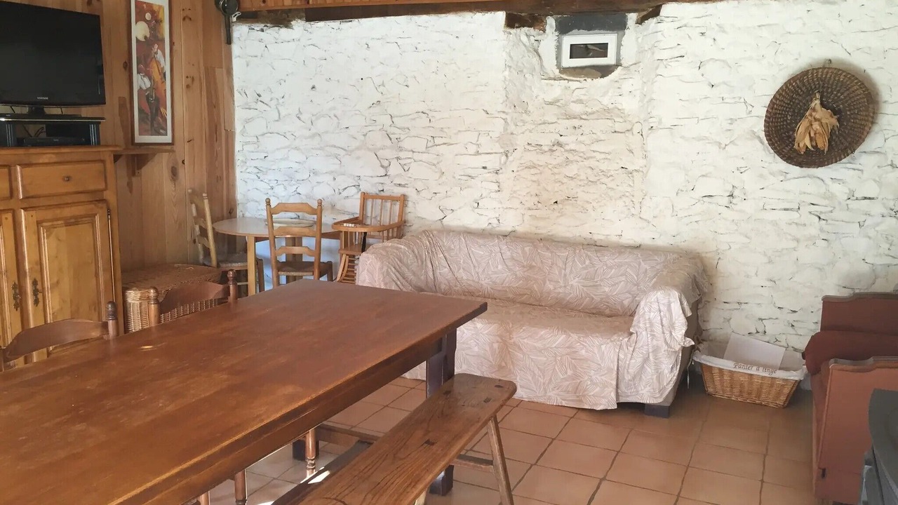 Photo of Livingroom in Mauriac